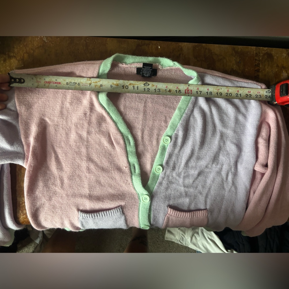 Hot Topic Pastel Colorblock Cardigan - Picture 5 of 6